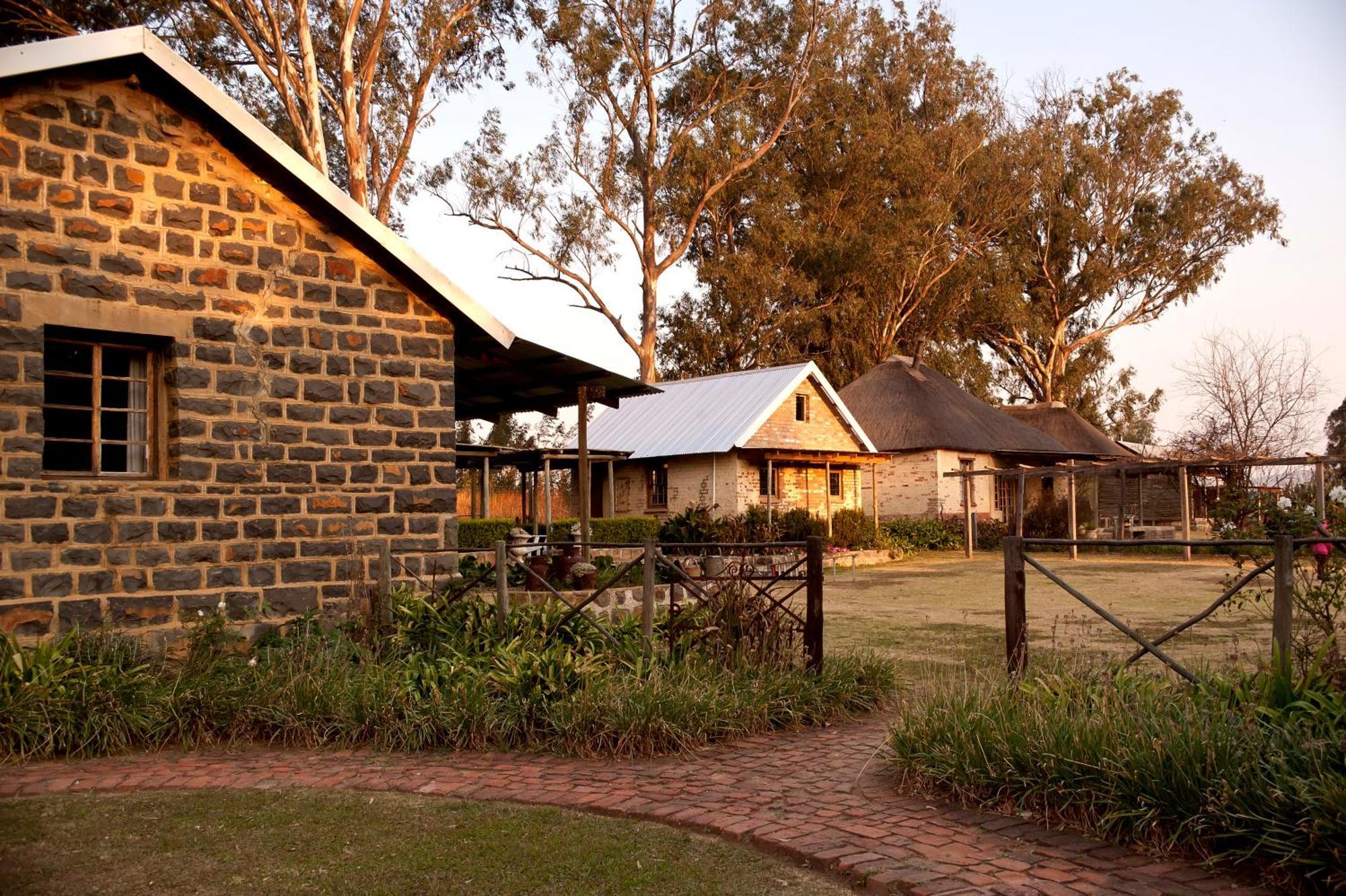 Dalmore Guest Farm Bergville Esterno foto