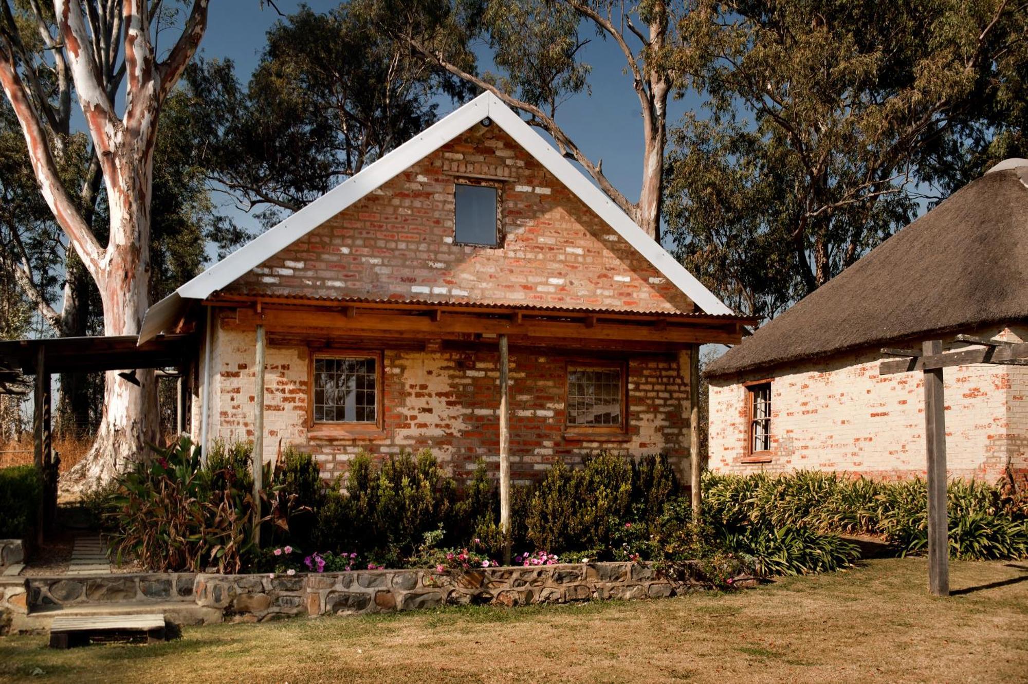 Dalmore Guest Farm Bergville Esterno foto